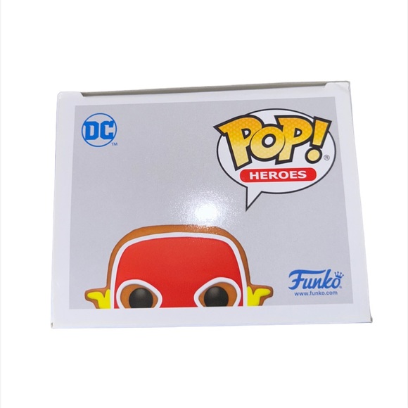 Gingerbread The Flash Funko Pop #447 - Picture 3 of 3
